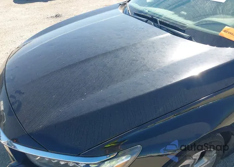 2018 Honda Accord Ex-L z USA, uszkodzony, nr VIN 1HGCV1F62JA093780